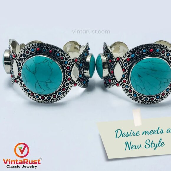 Single Handmade Kuchi Cuff Bracelet: Afghan Tribal Jewelry - Picture 8 of 8